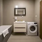 Apartment Vesna Convenient By Chors *