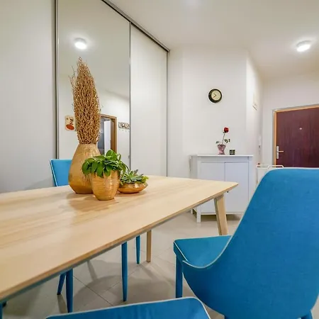Apartment Vesna Convenient *