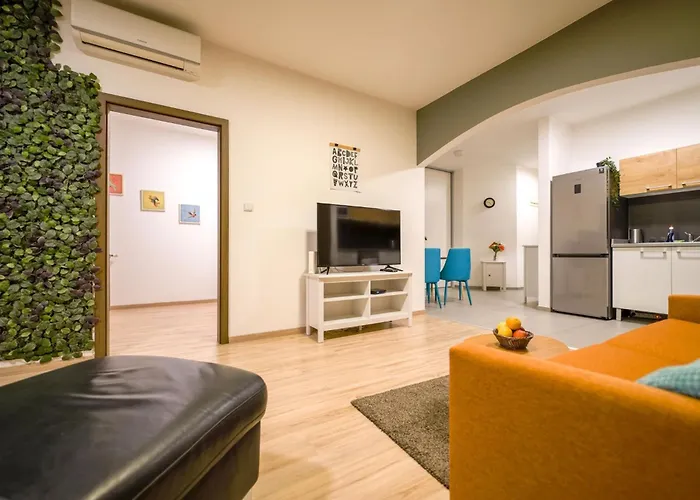 Vesna Convenient By Chors Apartamento *