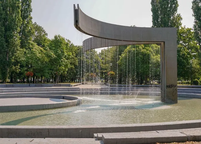 Vesna Convenient By Chors