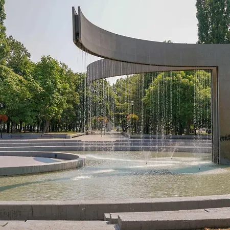 Vesna Convenient By Chors